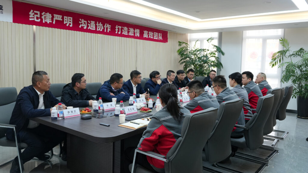 吉利商用车集团莅临太平洋在线物流进行交流